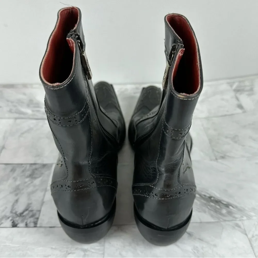 Black Leather Wingtip Ankle Boots with Side Zip